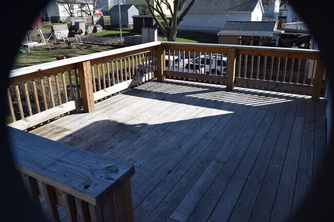 Building Photo - 18 Elizabeth St