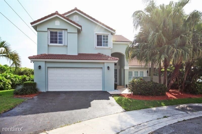Foto principal - 4 br, 3 bath House - 1022 San Luis Rey