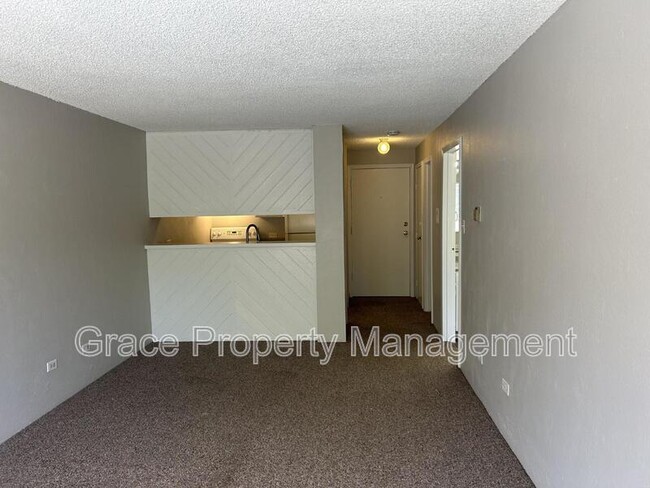 Foto del edificio - 9650 Huron St.