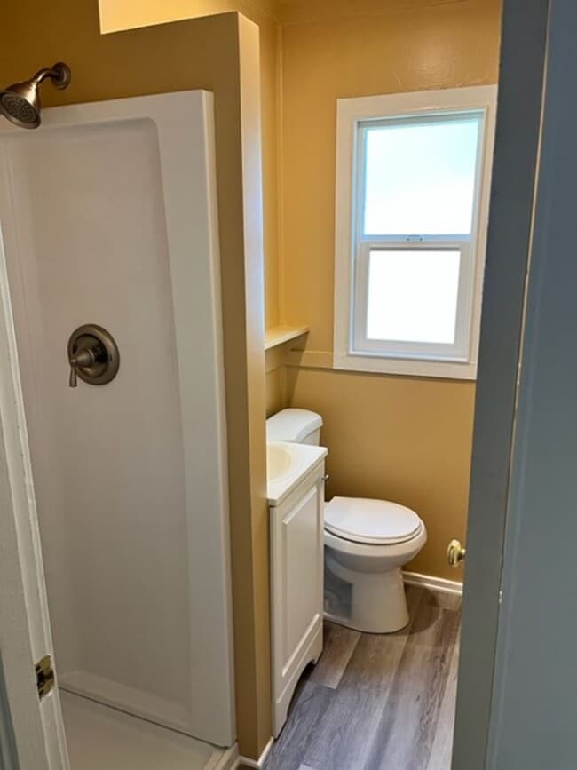 Building Photo - Great 2BR 1BA South Seattle Home
