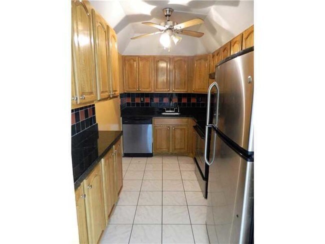 Building Photo - 3730 NW 88th Ave