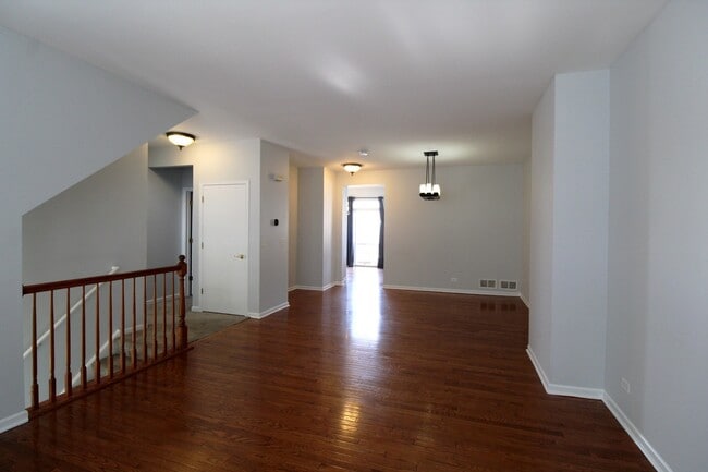 Building Photo - 78 Thomas Ct