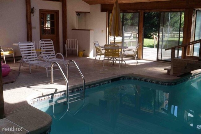 Foto del edificio - 3 br, 2.5 bath House - 2639 E 3800 N