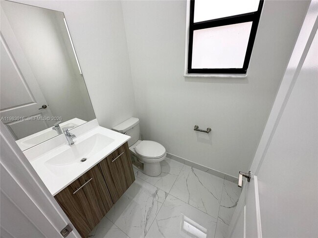 Foto del edificio - 17410 SW 46th St