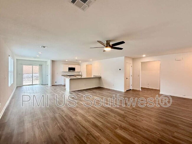 Foto del edificio - 2580 View Way