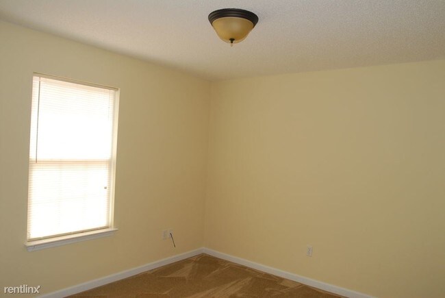 Building Photo - 3 br, 2 bath House - 13101 Andy Dr