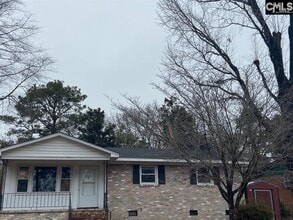 Building Photo - 565 Portchester Dr
