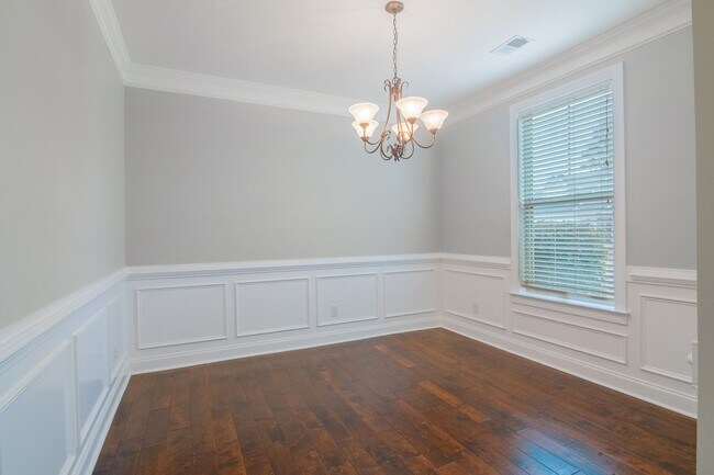 Foto del edificio - Perfect Family Home with Fenced Yard