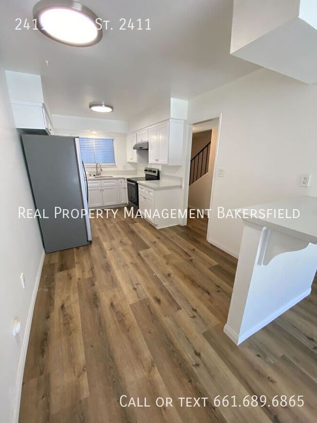 Foto del edificio - 2411 Olive St