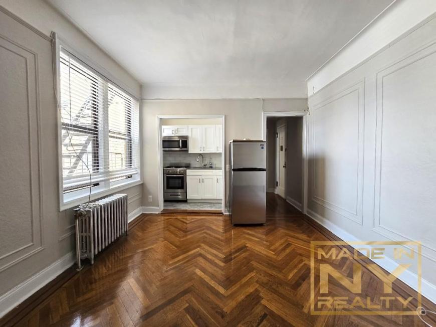Foto del edificio - 0 bedroom in ASTORIA NY 11102