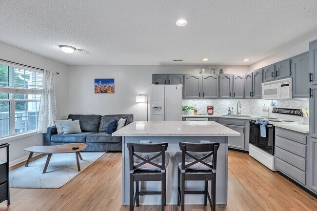 Foto del edificio - 5906 Prescott Ct