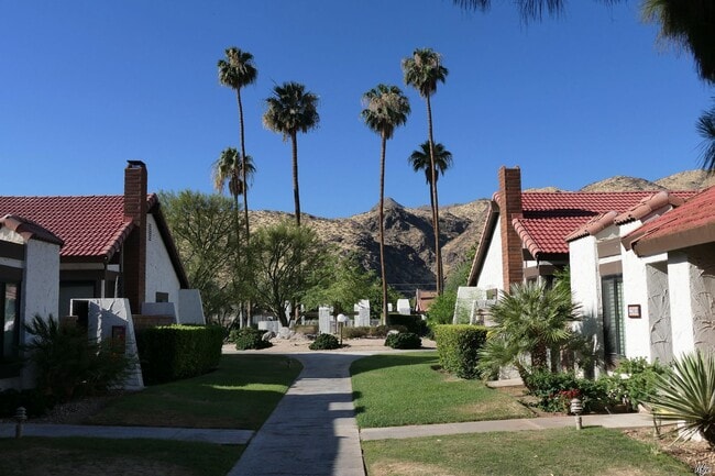 Building Photo - Canyon Sands Villa,Furnished,Long term/Long Seasonal term