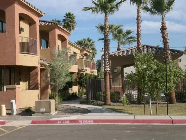 Primary Photo - Charming Townhouse in Paradise Villas