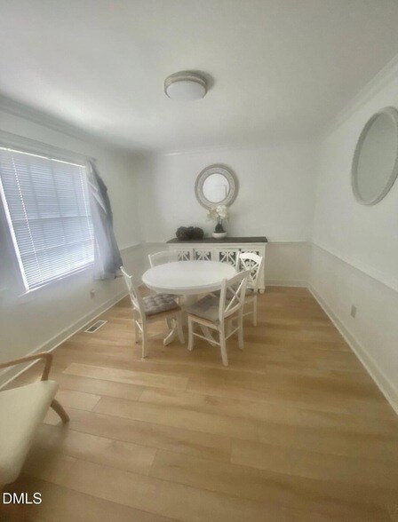 Foto del edificio - 7709 Highlandview Cir