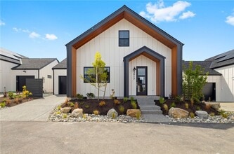 Building Photo - 3917 Crosswinds Ct