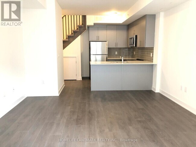 Building Photo - 3482 Widdicombe Way