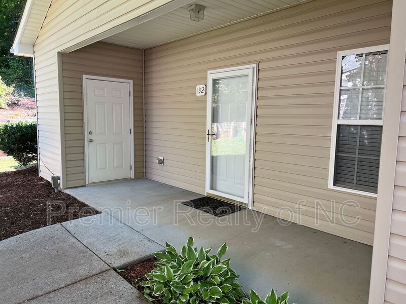 132 W Brick Walk Ct, Mocksville, NC 27028 House Rental in Mocksville