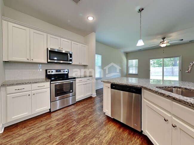 Building Photo - 99 Beverly Drive