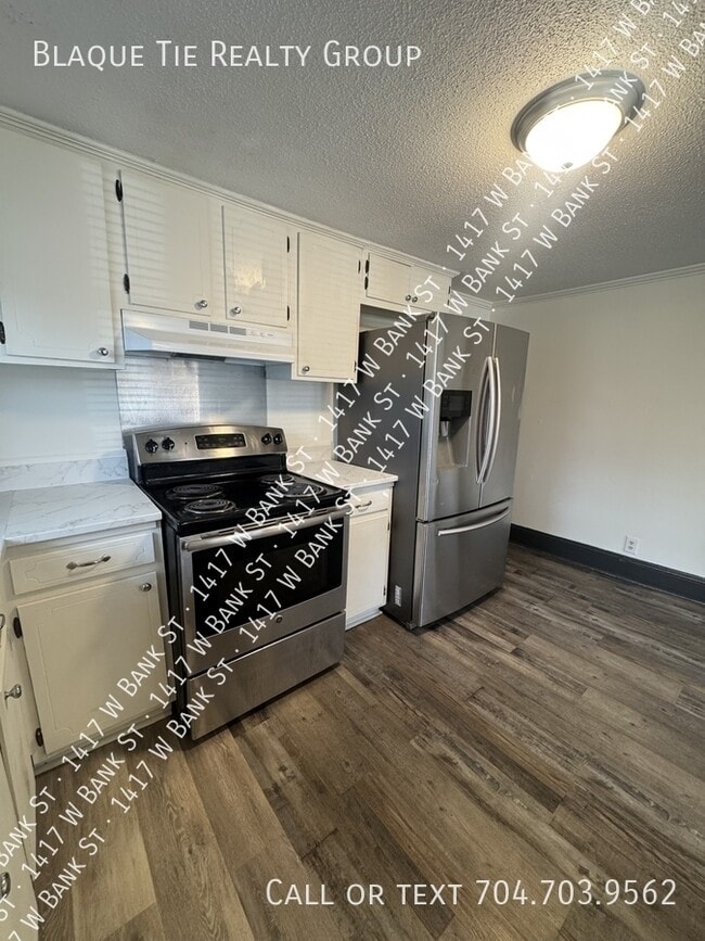 Foto del edificio - 1417 W Bank St