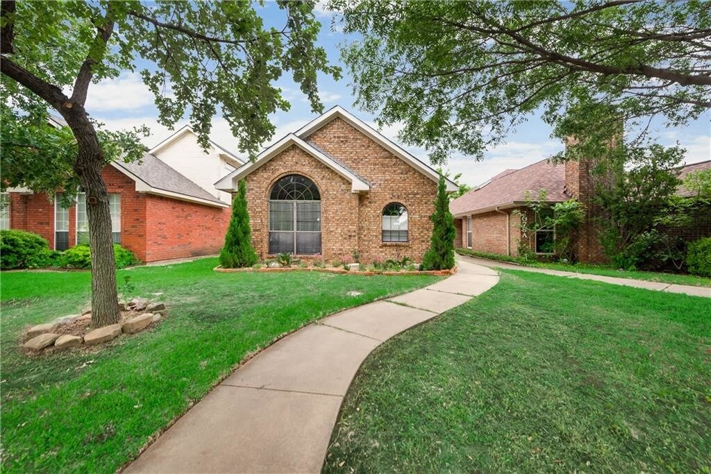 2080 Arbor Creek Dr, Carrollton, TX 75010 Townhouse for Rent in Carrollton, TX