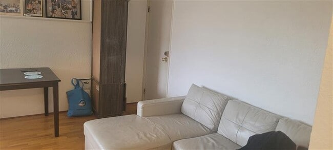 Building Photo - 611 Fernhill Rd