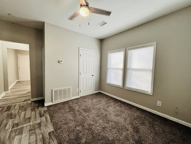 Foto del edificio - 115 N 46th St