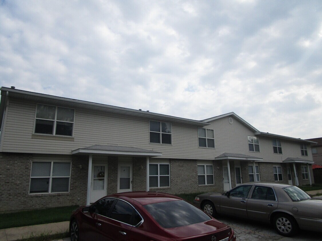2821 Mexico Gravel Rd Unit 2, Columbia, MO 65202 Apartment for Rent