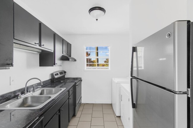 Interior Photo - The Lennox