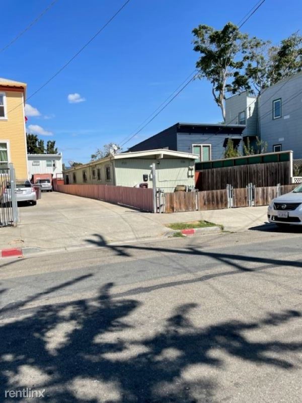 Building Photo - 2 br, 1 bath Duplex - 1722 10th St 1722 10...