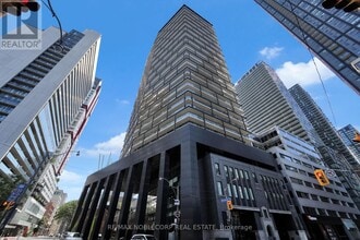 Building Photo - 125 Peter St