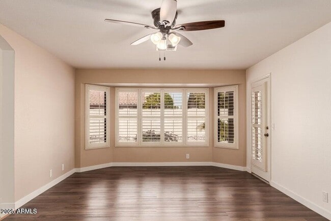 Building Photo - 9136 W Sequoia Dr