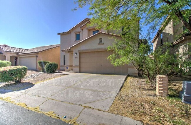 Building Photo - 8851 E Pampa Ave