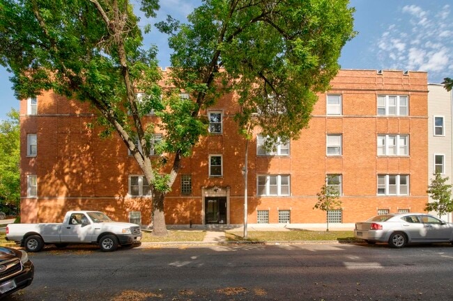 Building Photo - 3720 W Altgeld St
