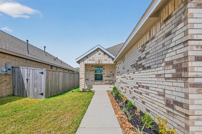 Building Photo - 20869 Cropani Shadow Dr