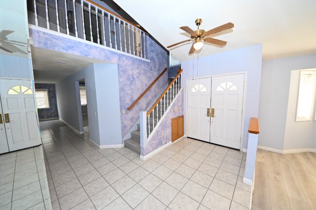 Foto del edificio - 25708 Oak Ct