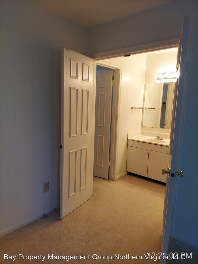 Foto del edificio - 11406 Orchard Green Ct