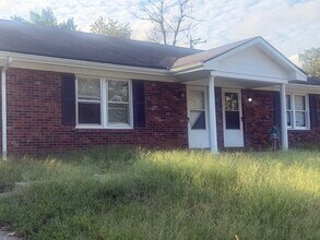 Building Photo - 343 Rebel Rd