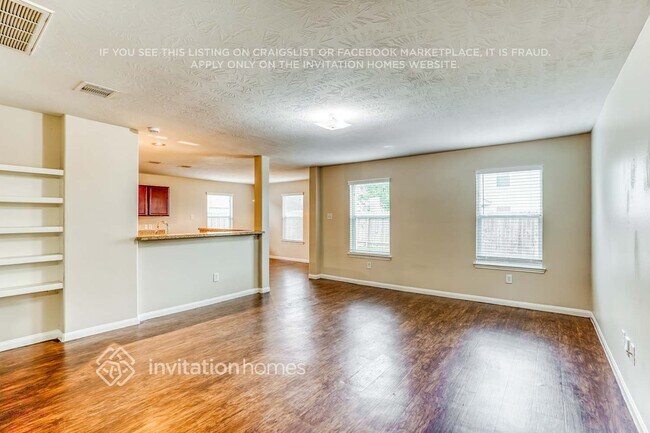 Foto del edificio - 12631 Mountain Daisy Rd