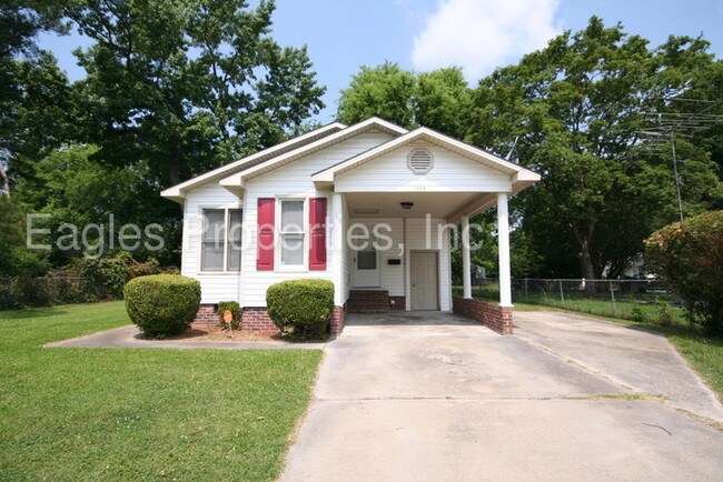 Building Photo - 1209 N John St