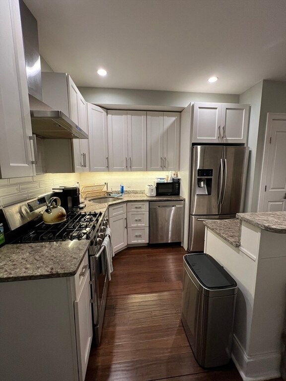 Primary Photo - 37 H St
