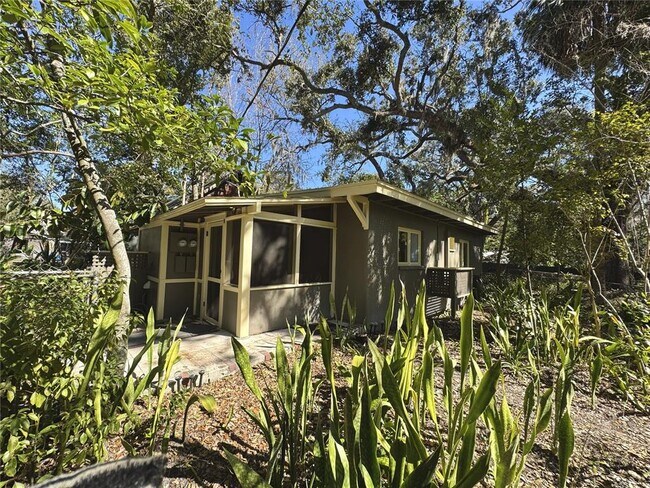 Foto del edificio - 7902 N Klondyke St