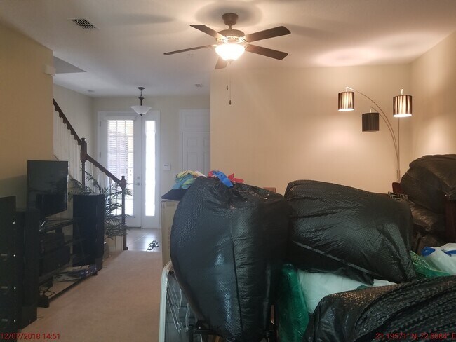 Foto del edificio - Beautiful 3 bedrooms 2.5 baths townhouse with 1 car garage in Tuscany Place