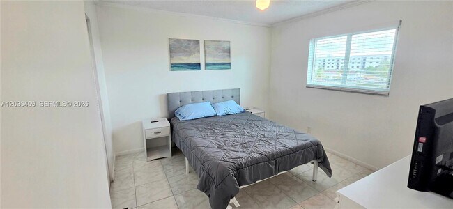 Foto del edificio - 2145 Pierce St