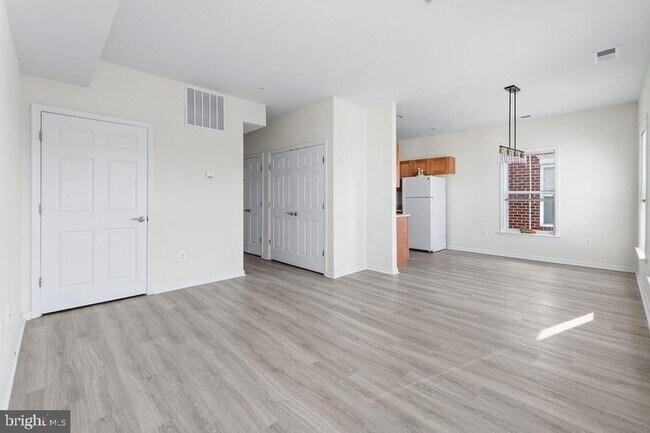 Foto del edificio - 3542 Worthington Blvd