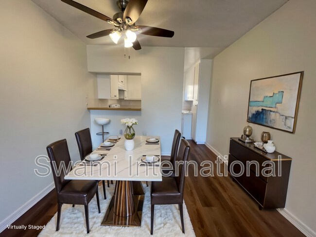 Foto del edificio - 332 W Regent St