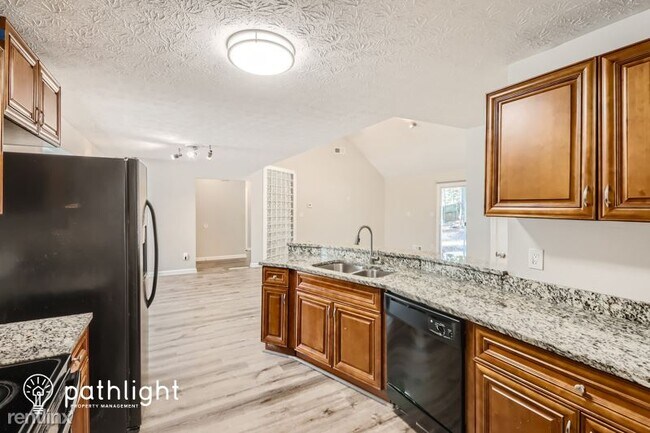 Building Photo - 4 br, 2 bath House - 210 Riveredge Way UNIT