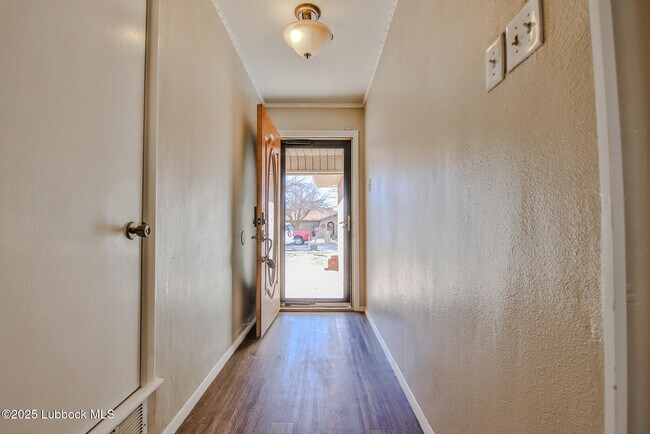 Foto del edificio - 5720 3rd St