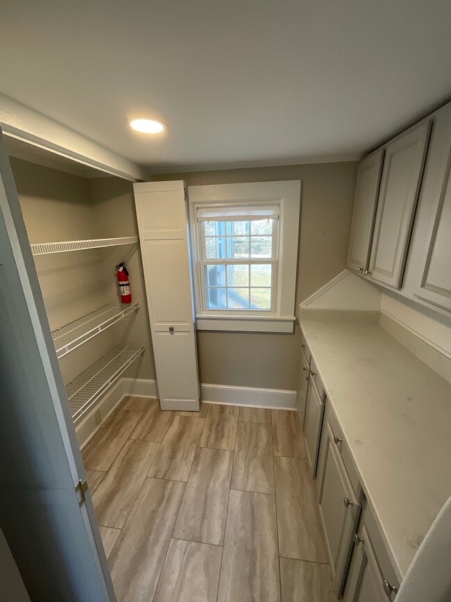 Foto del edificio - 603 Poplar Ave