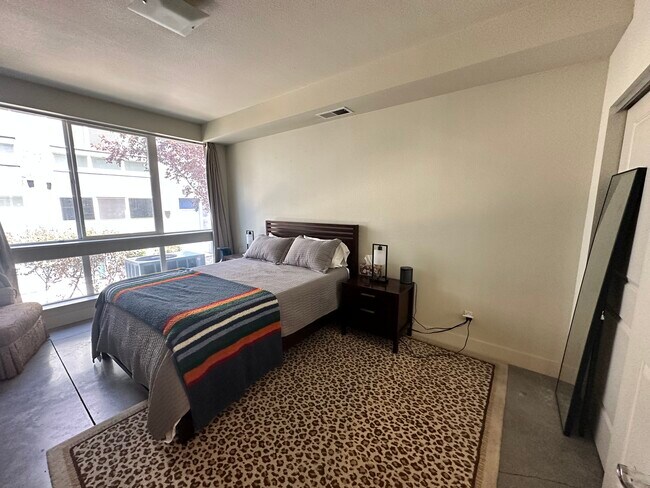 Foto del edificio - 375 Pine St