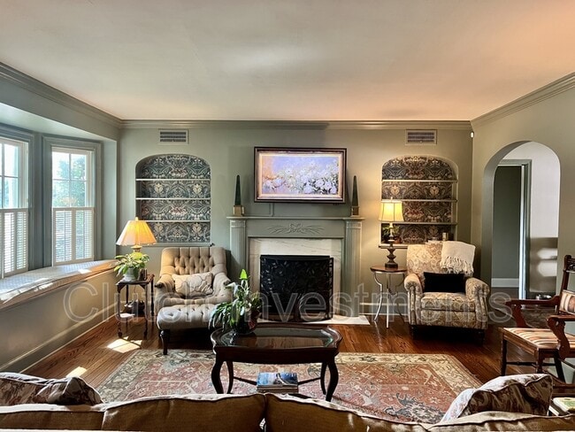 Foto del edificio - 527 S Goodlett St